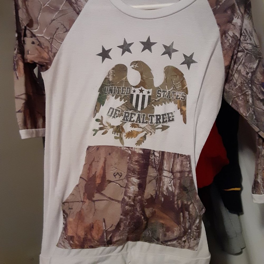 3 RealTree shirts